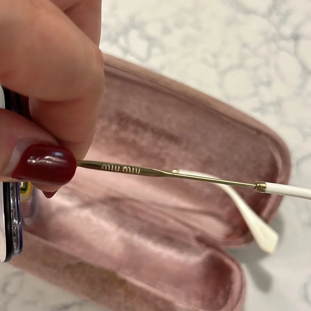 ❤️Miu Miu Purple Cat eye Sunglasses with Sparkles! ❤️🕶️ - Picture 6 of 8